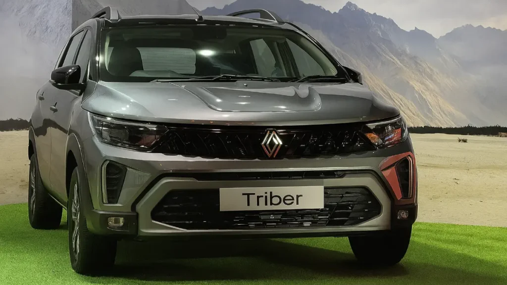 Front view of the 2025 Renault Triber facelift with updated grille and LED headlamps